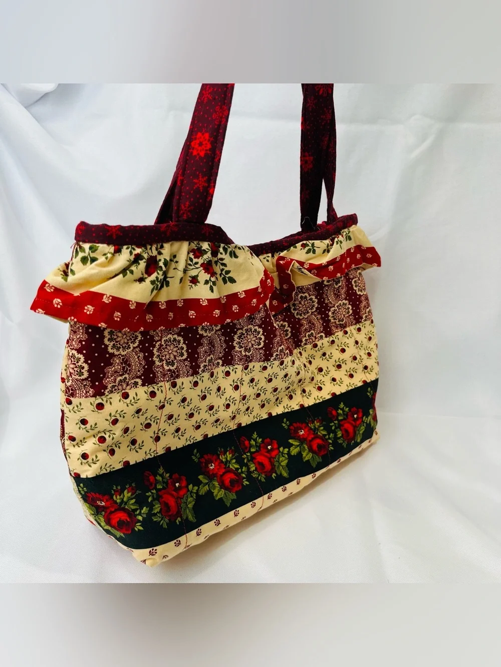 N/A stylish quilted